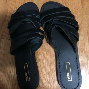 Bdg black slip on sandals
